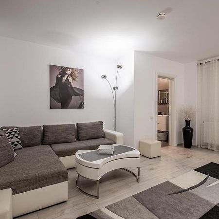 Studio Residence Militari M2 布加勒斯特 外观 照片